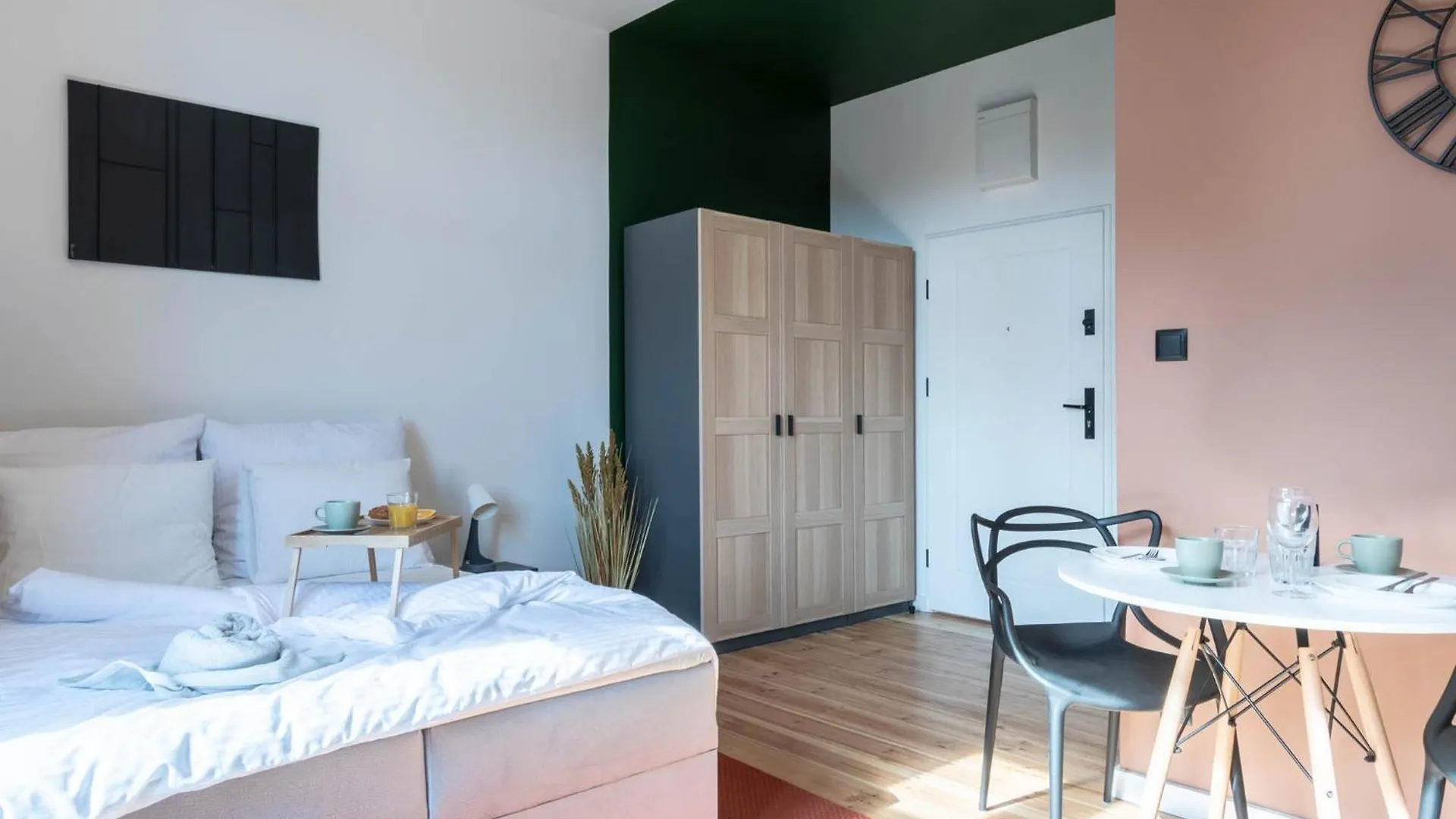 Retro Point Jezyce No2 Apartamento Poznań